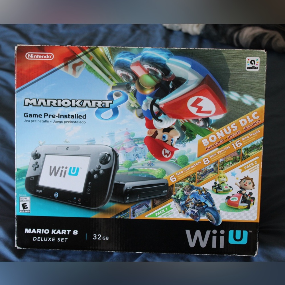 Nintendo Wii U Deluxe Set with Mario Kart 8 - Black and Blue